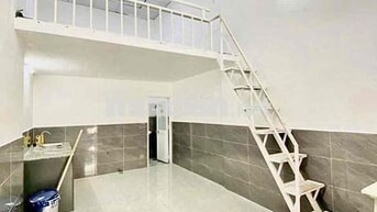 PHÒNG GÁC CAO FULL NỘI THẤT NGAY QUẬN 10