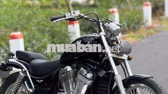 cần bán moto Suzuki Intruder 750