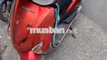Honda Lead đỏ
