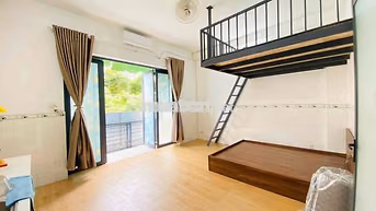 DUPLEX DẠNG 2 CHỖ NGỦ - BAN CÔNG NỘI THẤT MỚI - KHU BÀU CÁT