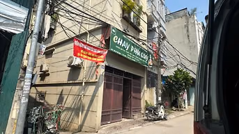 Cho thuê 2 căn tầng 2 và 4 khu nhà 4 tầng x60 m2/ tầng mặt đường 