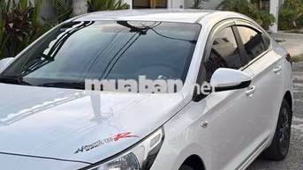Hyundai Accent 2023 Số sàn Trắng