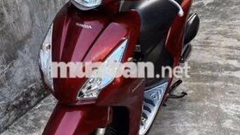 Honda Vision màu Đỏ