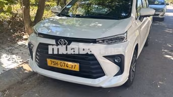 Toyota Avanza 2022 Số sàn Trắng 100.000 km