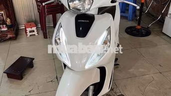Honda Vision 2023 Trắng 18000 km