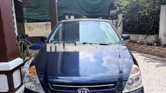 Kia Carnival 2009 Số sàn Xanh đậm