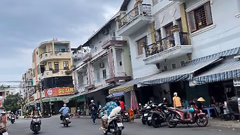 MT KHU TÊN LỬA NHÀ CẤP 4, 4x13.5m CÁCH AEON MALL 300m