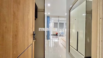 Căn hộ ban công riêng + tách bếp, chính chủ cho thuê