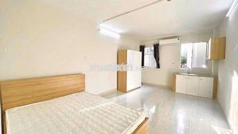TRỐNG SẴN 1 CĂN STUDIO CỬA SỔ TRỜI GIÁ TỐT GẦN NTTU