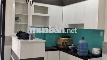 Cho thuê nhà mặt tiền đ40 hbc 8tr/tháng