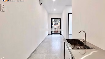 CĂN HỘ 2 PHÒNG NGỦ MỚI KENG NGAY SÂN GÔN TÂN SƠN, CÓ THANG MÁY, ĐẸP