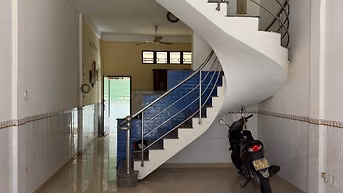 Bán Nhà  4x16m kết cấu 3 lầu, KDC Cao Lõ P4Q8