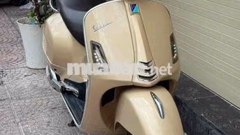 GTS 300cc Quasar Touring 2019 Vàng cát 5000km