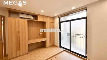 2 ngủ 1 khách mới tinh đang vào nội thất, gửi oto cách nhà 200m
