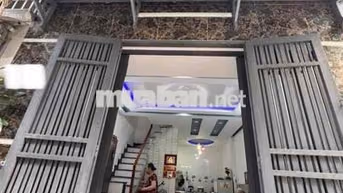 chính chủ bán căn nhà 4 m 9 m khu vực lê văn quưới