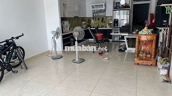 1 TRỆT 1 LẦU MẶT TIỀN QL13 ĐỐI DIỆN VẠN PHÚC CITY