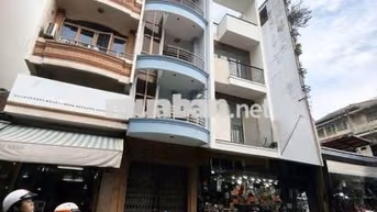 Cho thuê nhà Mặt tiền gần Dương Tử Giang, Q5- 4x20- 5 tấm- 6 Phòng 4w