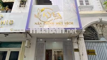 Cho thuê nhà 3 tầng ngay Đặng Văn Ngữ - Khu kinh doanh sầm uất - 44m2