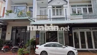 Cho thuê nhà 1 trệt 2 lầu KDC Hưng Phú 1