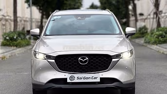 Mazda CX-5 Premium Active Xám bạc xi măng 8.000 km