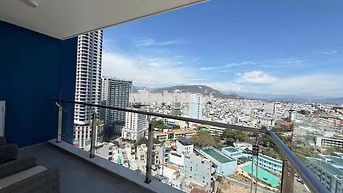 Cho thuê căn goc TUI BLUE (ARIYANA BUILDING) - TTTP Nha Trang