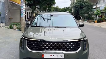 Kia Carnival Signature 2025 Xanh rêu 30000 km