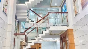 NHÀ MỚI ĐẸP LÊ VĂN QUỚI(4X12M) Lửng 3Lầu+ST 6PN 4VS ĐƯỜNG 8M