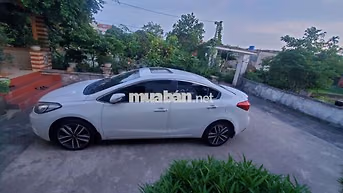 Chính chủ bán xe kia k3 bản full số tự động