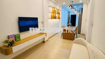 Nhà HXH 2 mặt tiền mới 99%, quận 10 3/2