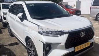 Toyota Veloz Top 2025 Trắng 45922 km