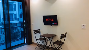 Cho thuê căn hộ studio ở Hoàng Như Tiếp, Bồ Đề, Hà Nội