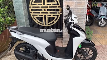 Honda Vision 2026 Trắng đen 200km