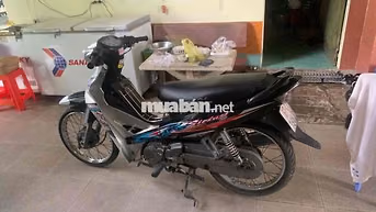 Yamaha Sirius Bạc
