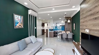 Cho thuê căn hộ 3 phòng ngủ 2WC. gần công viên Gia định