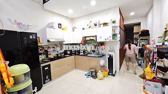 Nhà Bình Tân - Lê Đình Cẩn 4x17m 3 lầu 3.8 tỉ  HXH - SHR
