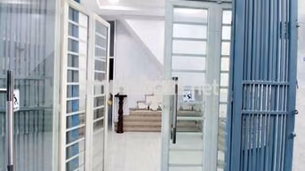 Nhà Mặt Tiền Hẻm Thông 3m x 6m 1lầu 2pn 2wc 
