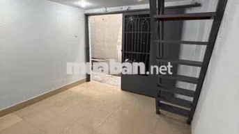 Nhà nguyên căn 5 triệu Đường Điện Biên Phủ cho thuê