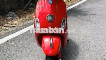 Piaggio Vespa LX 125 Đỏ