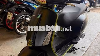Piaggio Vespa Tech 150 2026 Đen 1.000 km