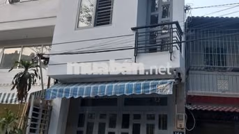 Chính chủ cho thuê nhà nguyên căn mặt tiền P Khánh Hội Q4