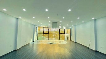 Cho thuê văn phòng Lê Văn Lương, Thanh Xuân, 65m2, có chỗ đỗ ô tô