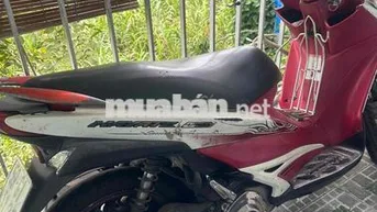 Suzuki Address 125 màu Đỏ trắng