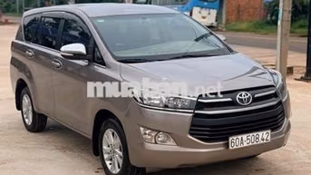 Toyota Innova 2017 Số sàn màu Nâu 19vạn bao tua