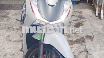 Honda SH 125i ABS 2025 Xám 1800 km