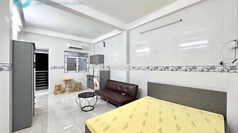 STUDIO BAN CÔNG FULL NỘI THẤT SÁT BÊN CẦU CHỮ Y