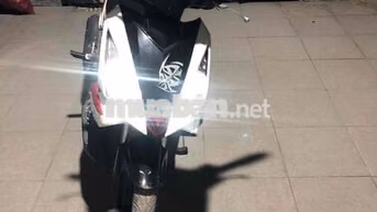 Honda Air Blade 2010fi lên áo thái