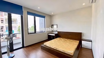 NHÀ 3 TẦNG 6PN 6WC MT NAM VIỆT Á