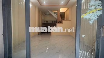 cho thuê nhà mới đẹp đúclầu 4,2x12 đường số4 p16 GV giá 10,5tr 2pn2wc