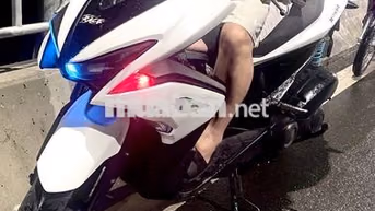 Yamaha NVX 2017 Trắng đen