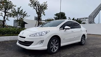 Peugeot 408 Tự động-13.500km full bảo dưỡng hãng